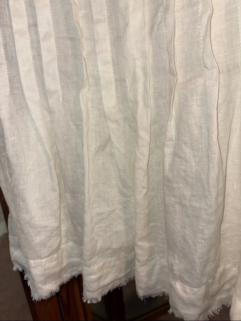 Sundance Cream colored Sleeveless Pintuck Linen top with Button Placket - Picture 5 of 9